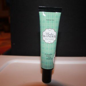 Perfectly Posh Under Wonder Matte Finish Pore Prim